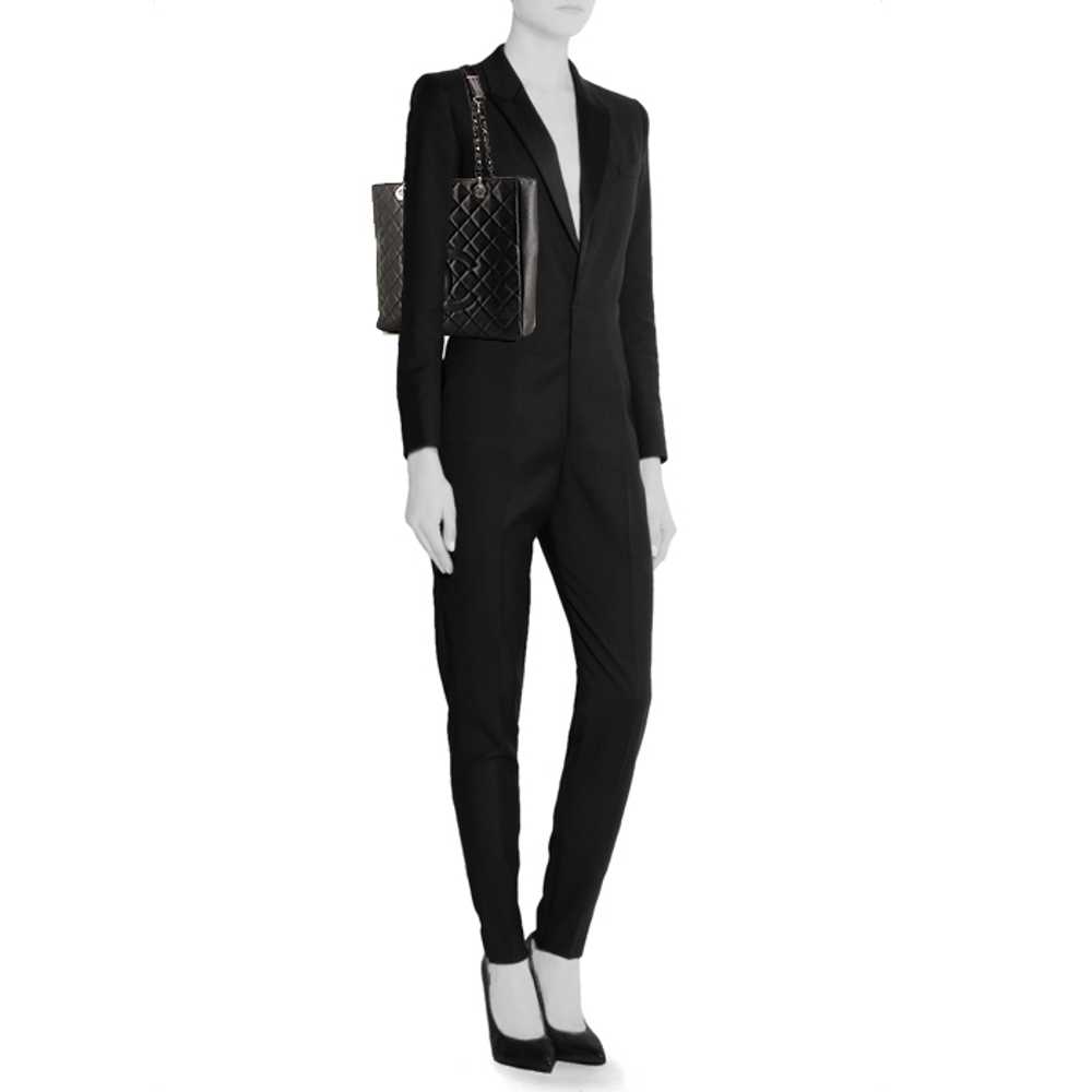 Chanel Shopping PTT shoulder bag in black quilted… - image 2