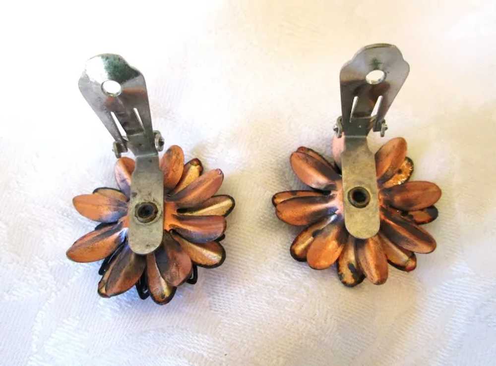 Matisse Renoir "Anemone" Earthtone Flower Earrings - image 4