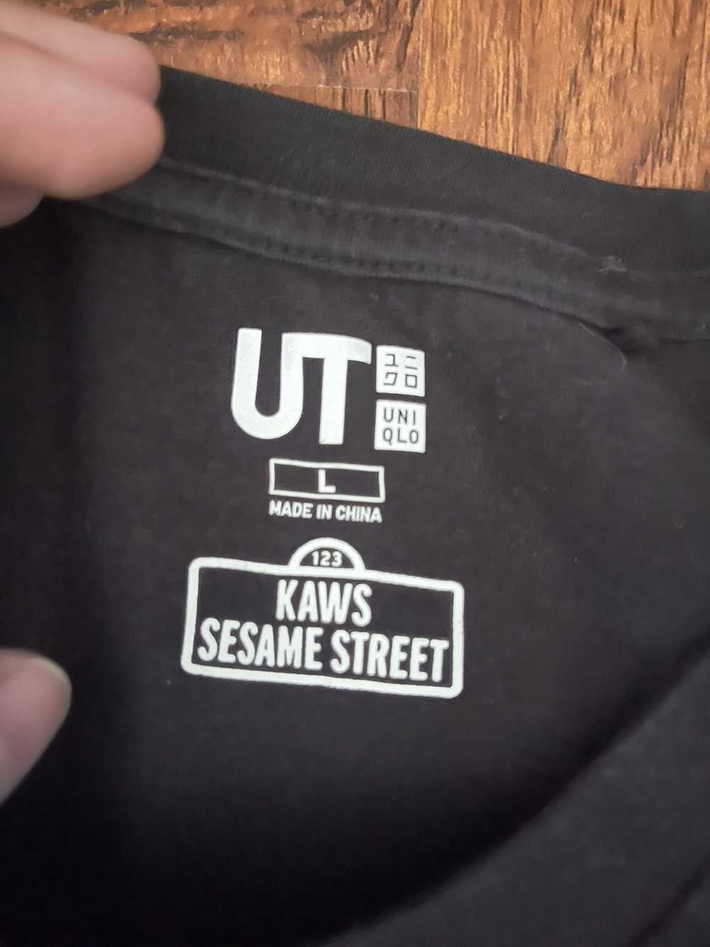 Kaws × Uniqlo Kaws x Uniqlo Sesame Street - image 2