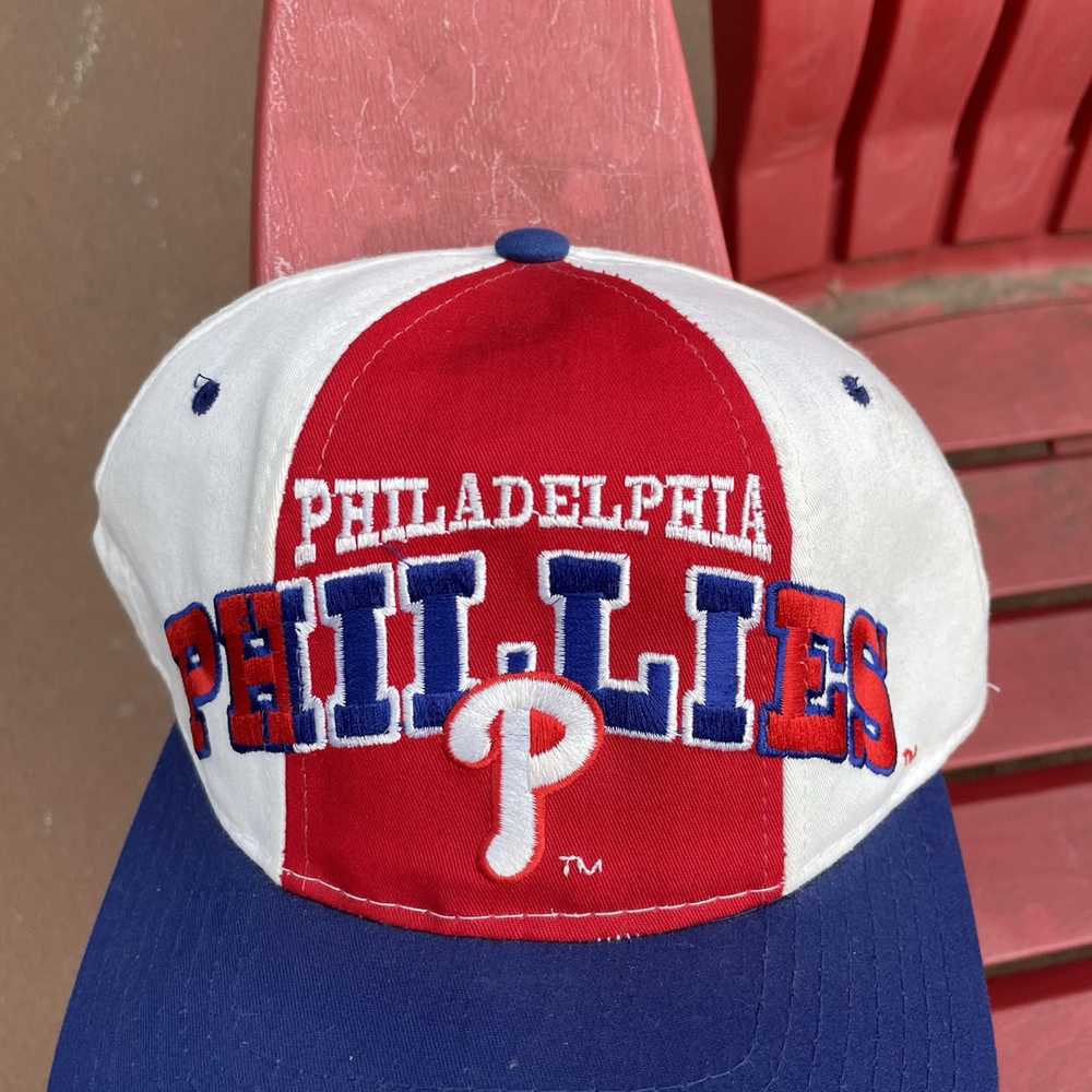 Vintage Phillies hat — MY CAMPUS CLOSET