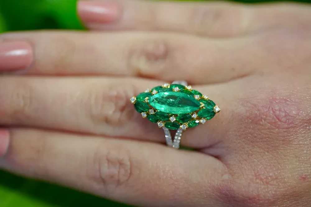 18K Gold Natural Colombian Emerald and Diamond Ma… - image 6