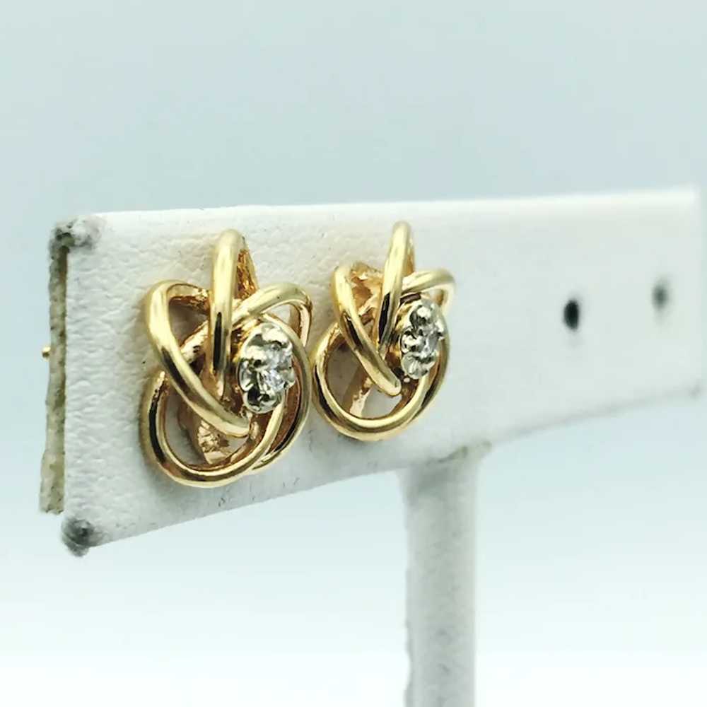 14K .10ctw Diamond Fashion Earrings - image 2