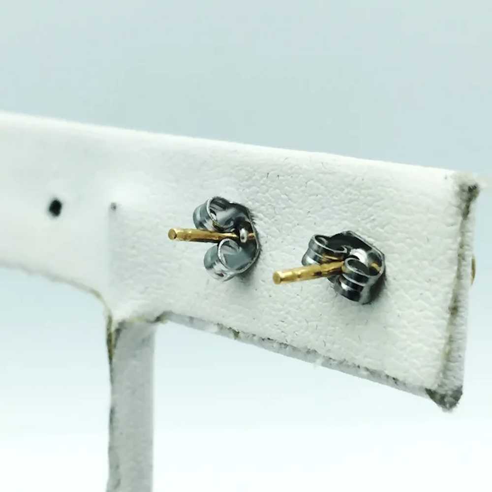 14K .10ctw Diamond Fashion Earrings - image 3