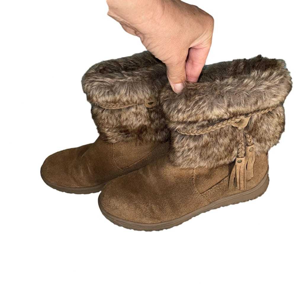 Minnetonka Snow boots - image 6