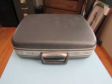 サムソナイト SAMSONITE SILHOUETTE ヴィンテージトランク 3pc BROWN Vintage Samsonite Silhouette Hardsided Luggage Set