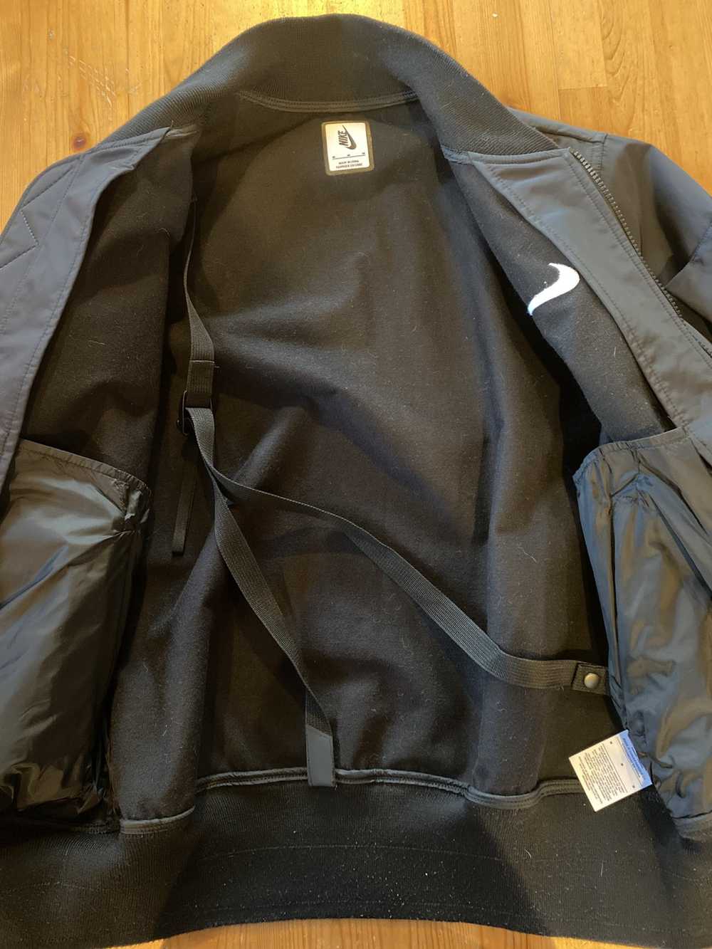 Nikelab best sale bomber jacket