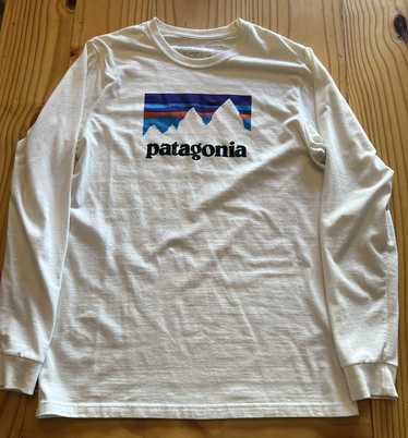 Patagonia Patagonia Longsleeve - image 1