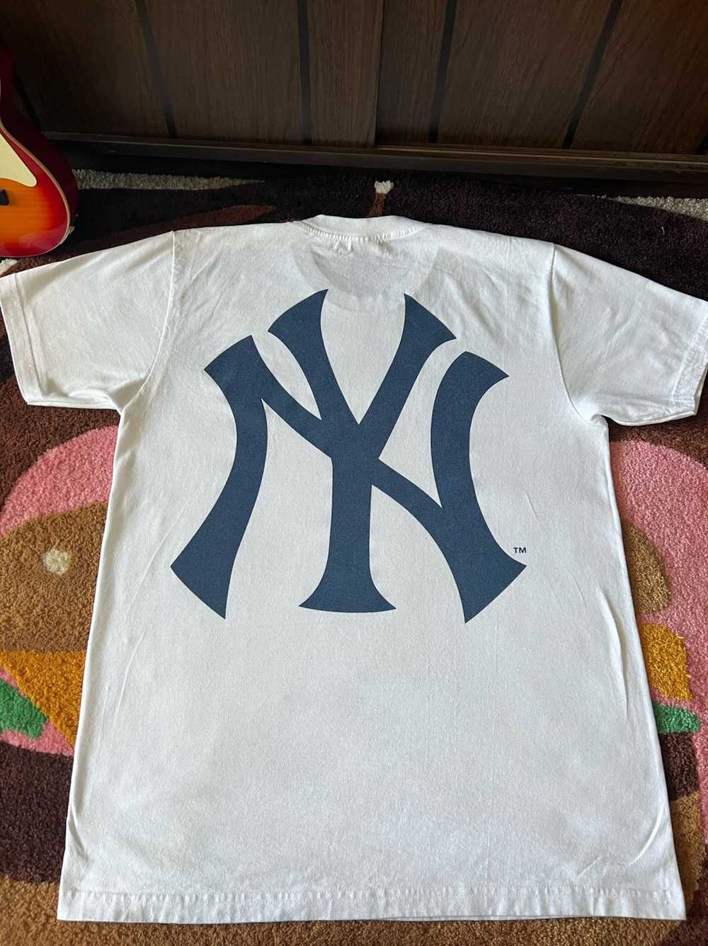 Supreme Supreme x New York Yankees box logo tee w… - image 4