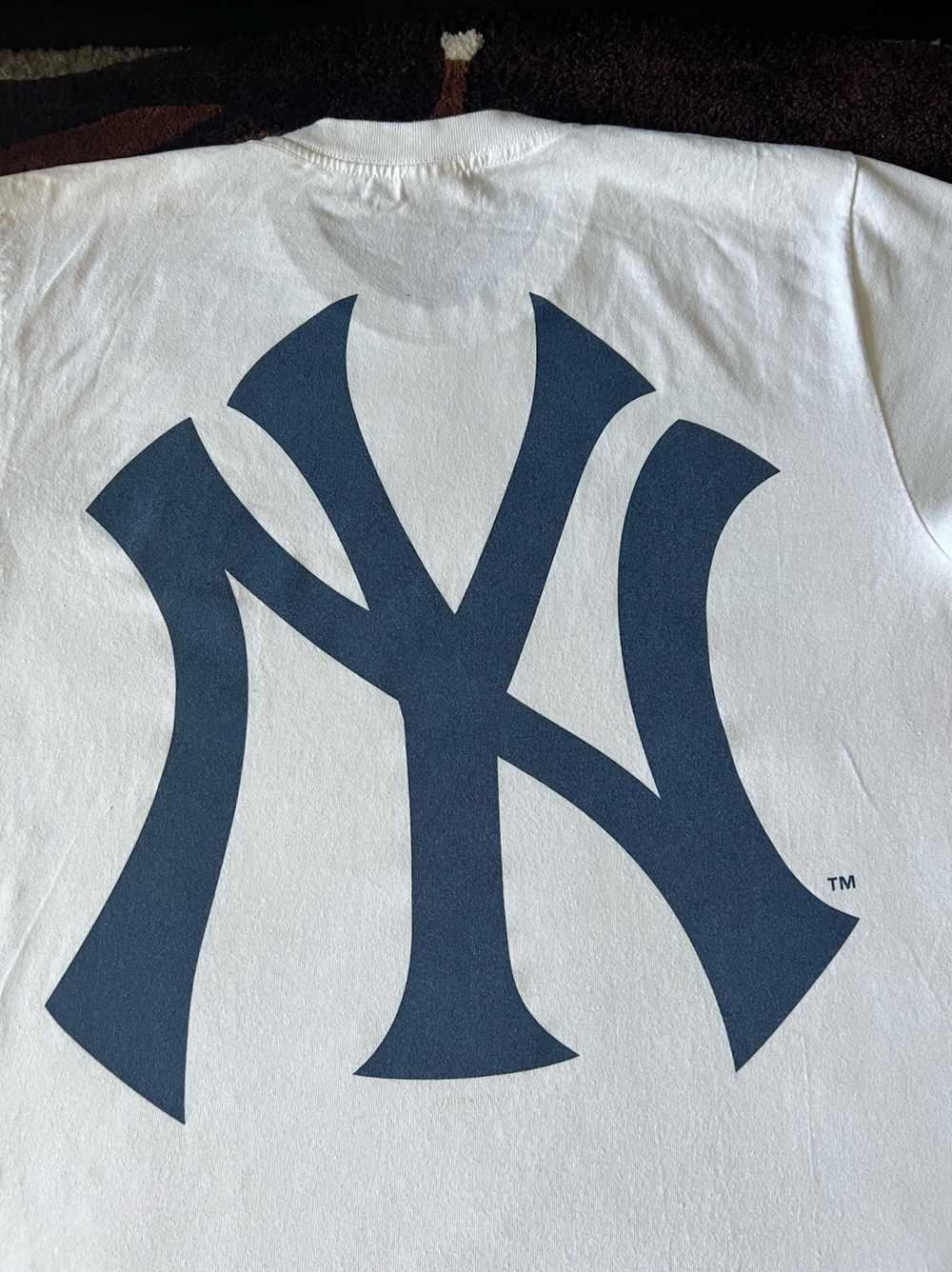 Supreme Supreme x New York Yankees box logo tee w… - image 5