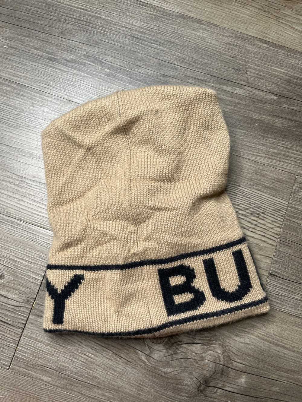 Burberry hotsell mens skully