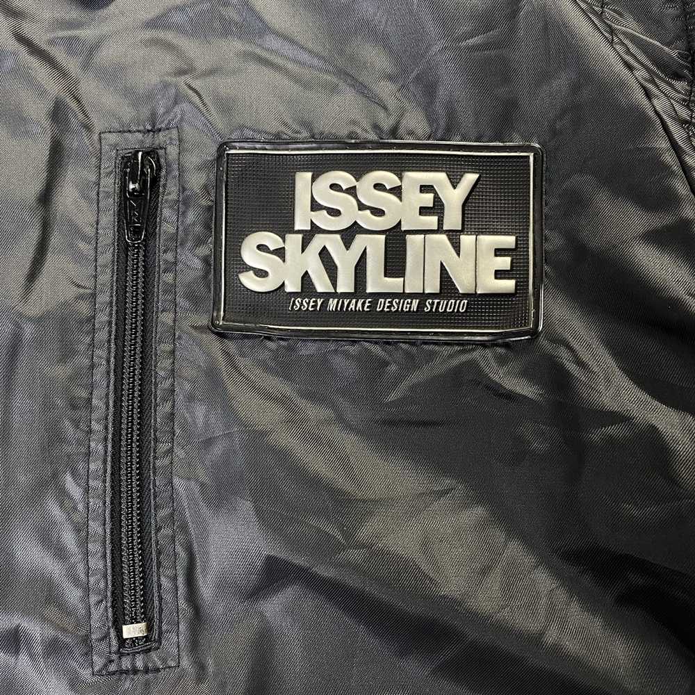 Issey Miyake Issey Miyake - 1980s Skyline Bomber … - image 6