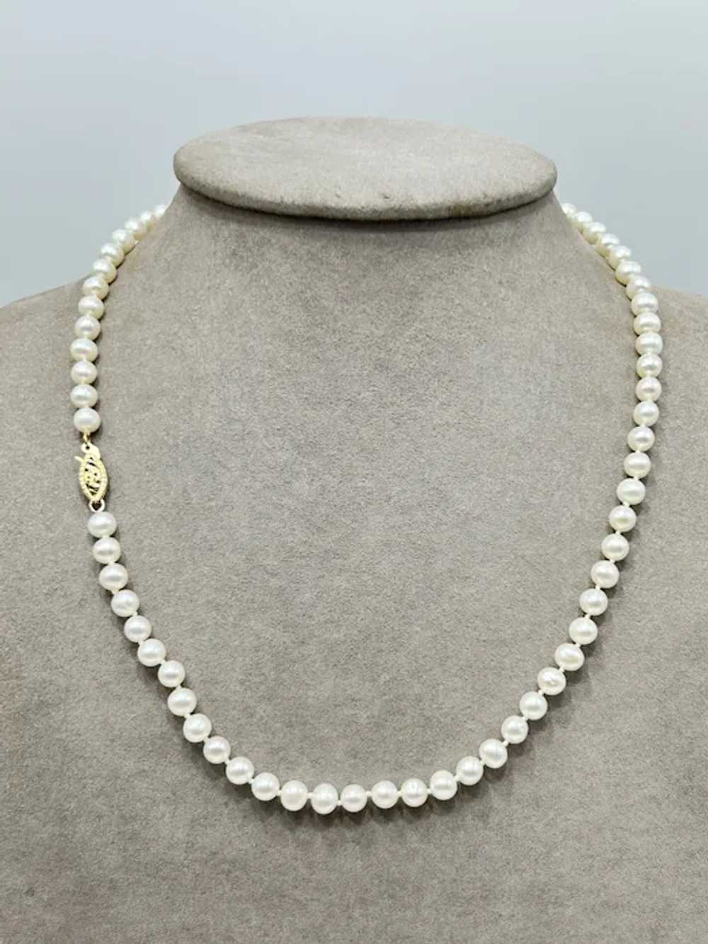 Vintage Genuine Pearls Necklace Small Round Handk… - image 3