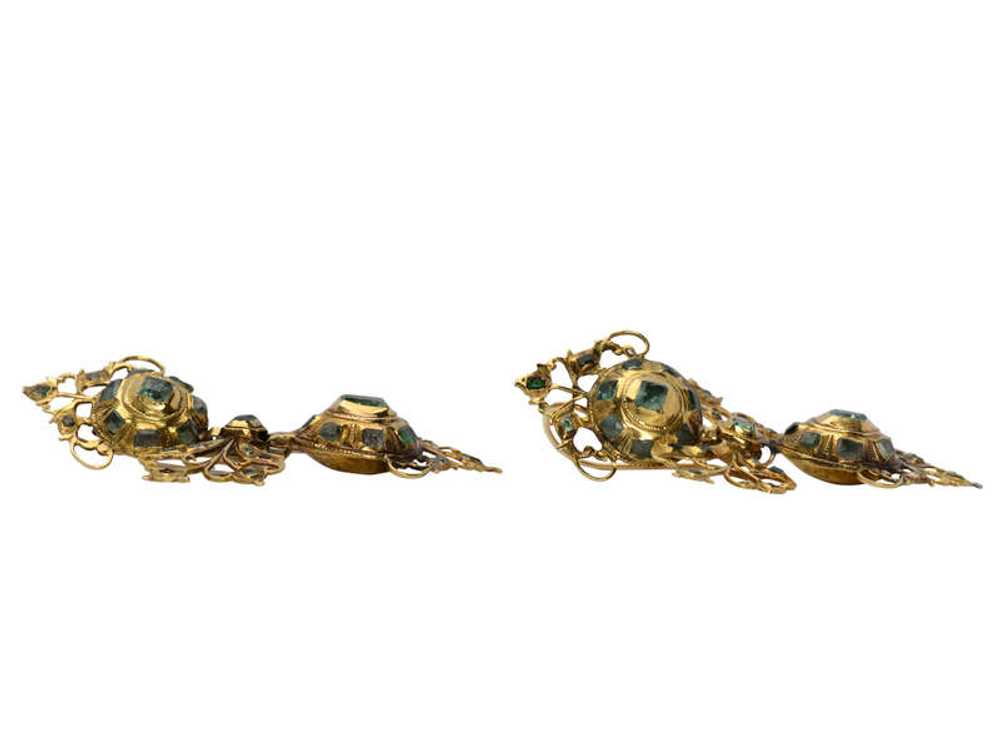 Georgian Iberian 18th Century Emerald Earrings - image 6
