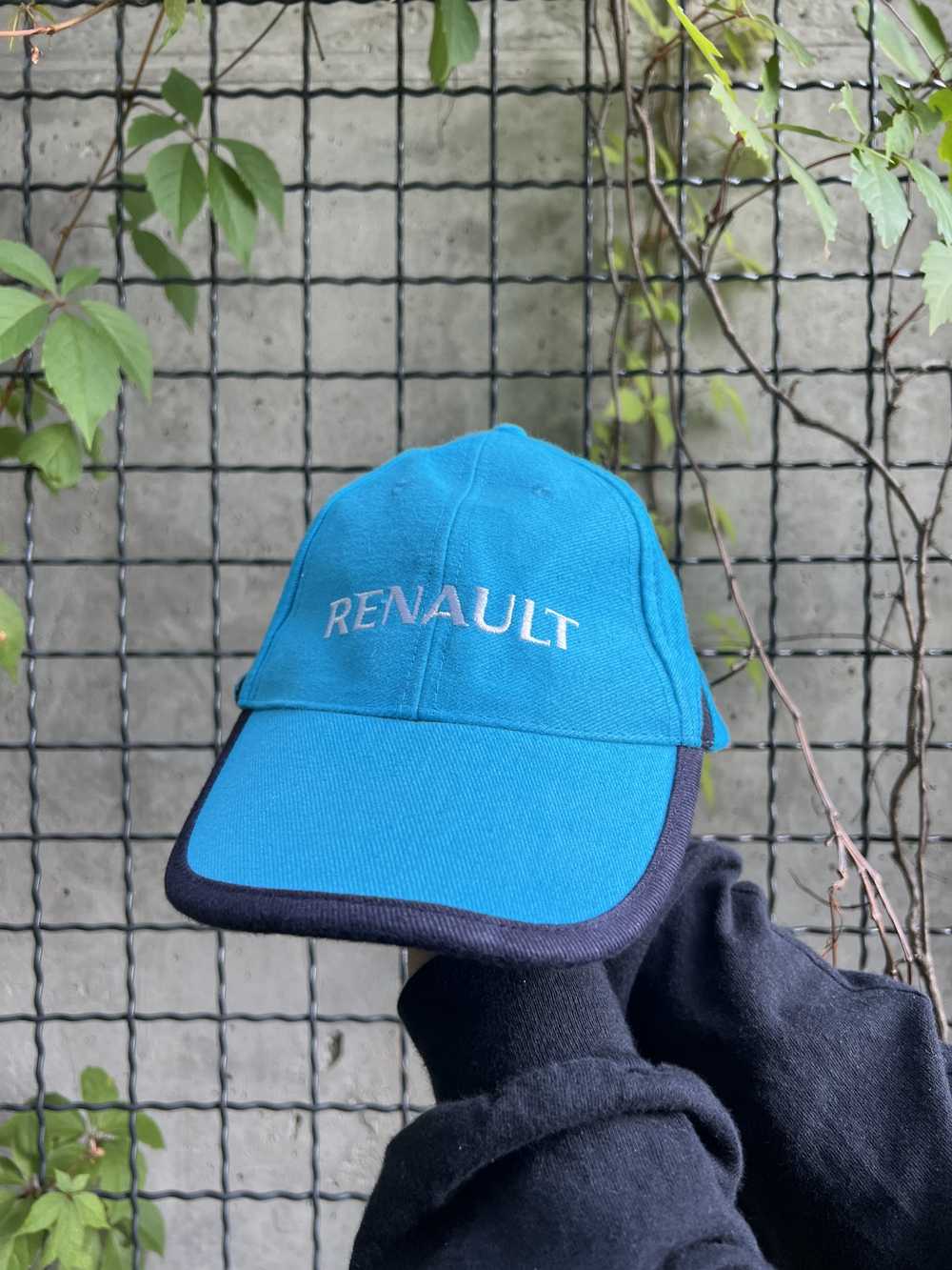 Racing × Streetwear × Vintage Renault Schulze Mot… - image 1