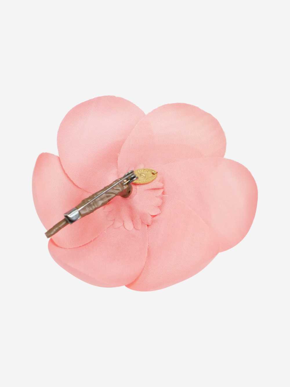 Chanel Pink flower hair clip - image 4