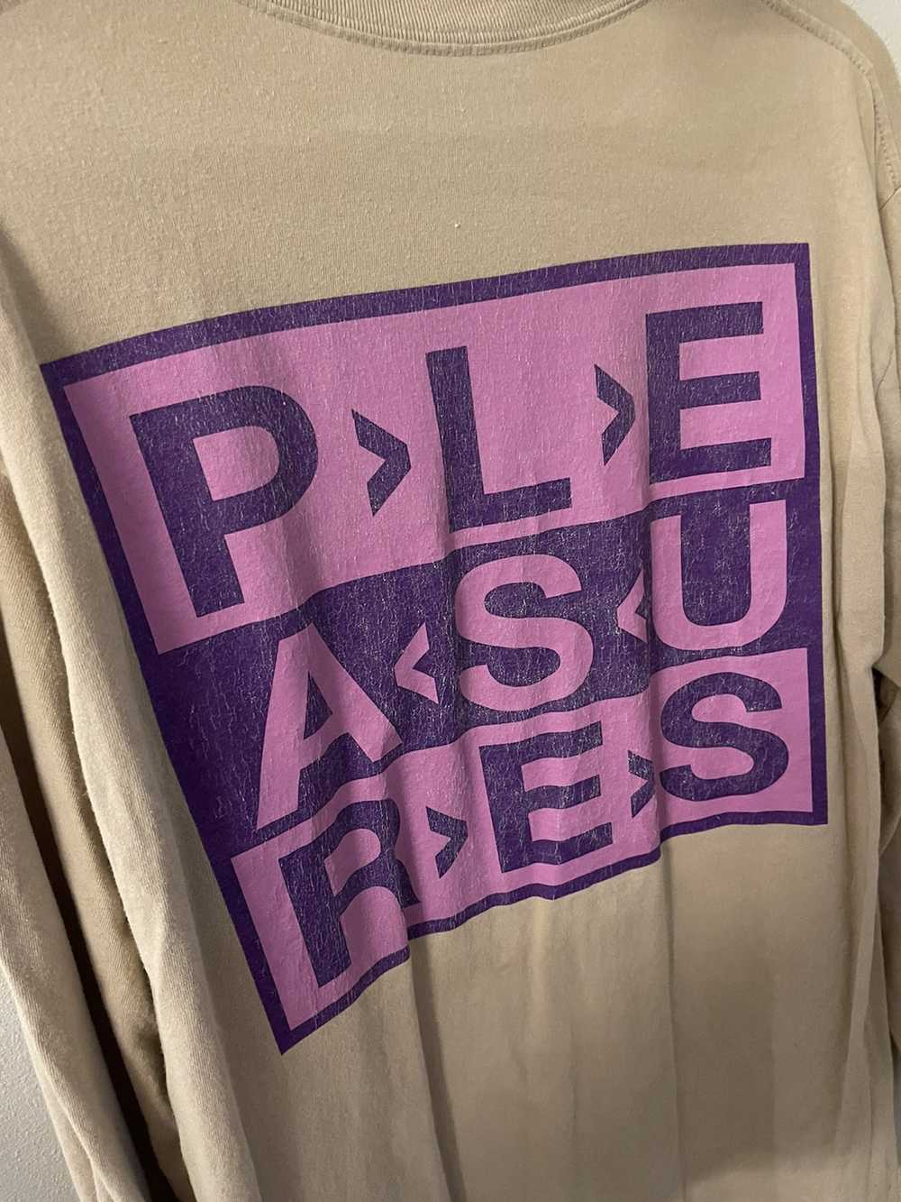 Pleasures Pleasures Logo long sleeve shirt tan / … - image 5
