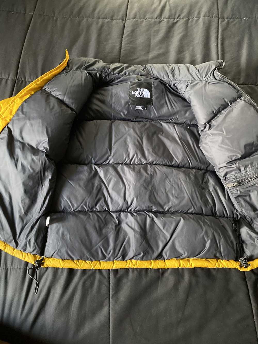 The North Face North Face Men’s 1996 Nuptse Jacket - image 3