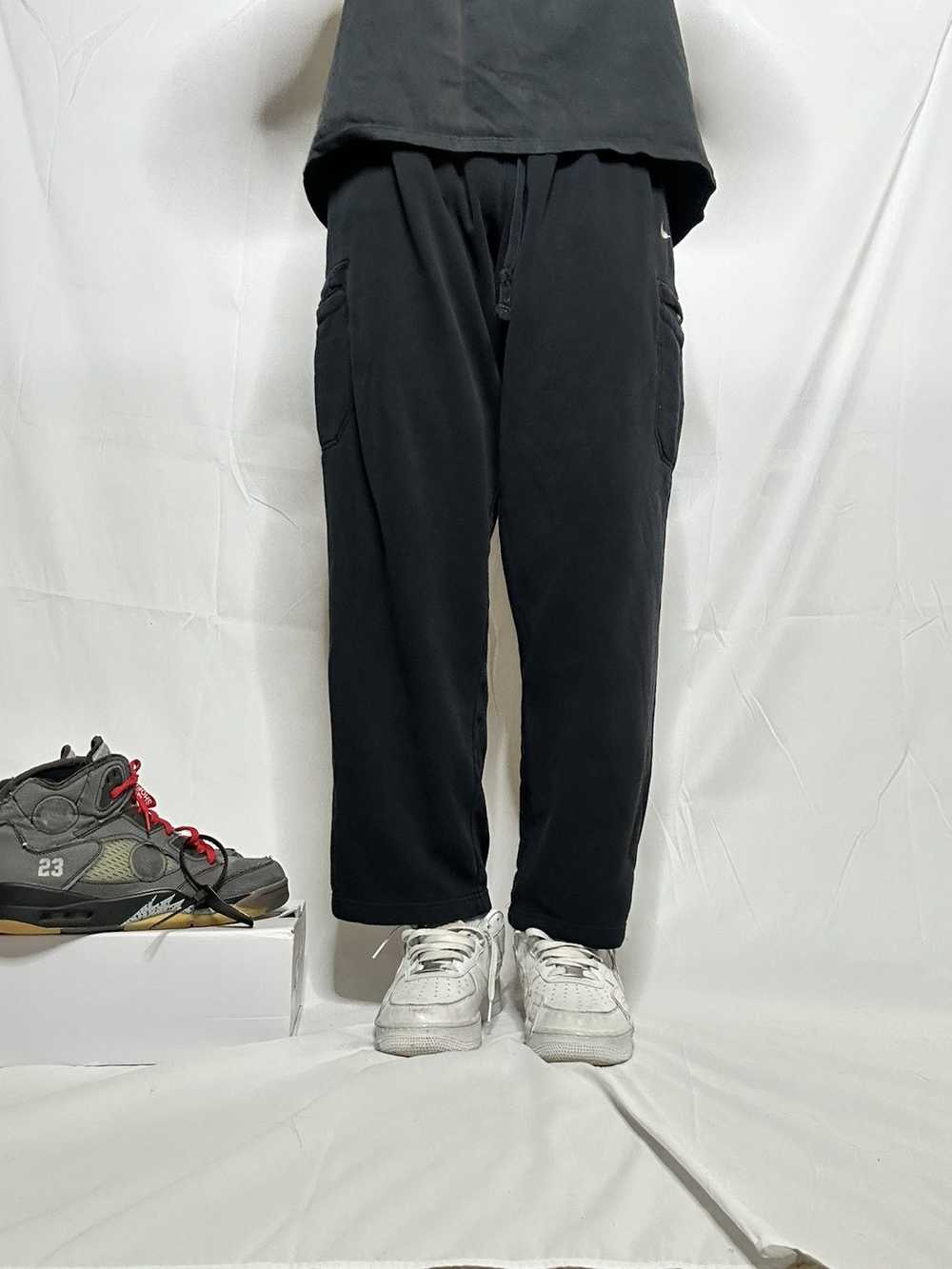 Nike × Streetwear × Vintage Vintage Nike Cargo Sw… - image 4