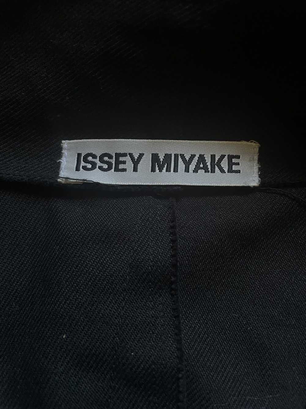 Issey Miyake Issey Miyake x Naoki Takizawa AW02 R… - image 9