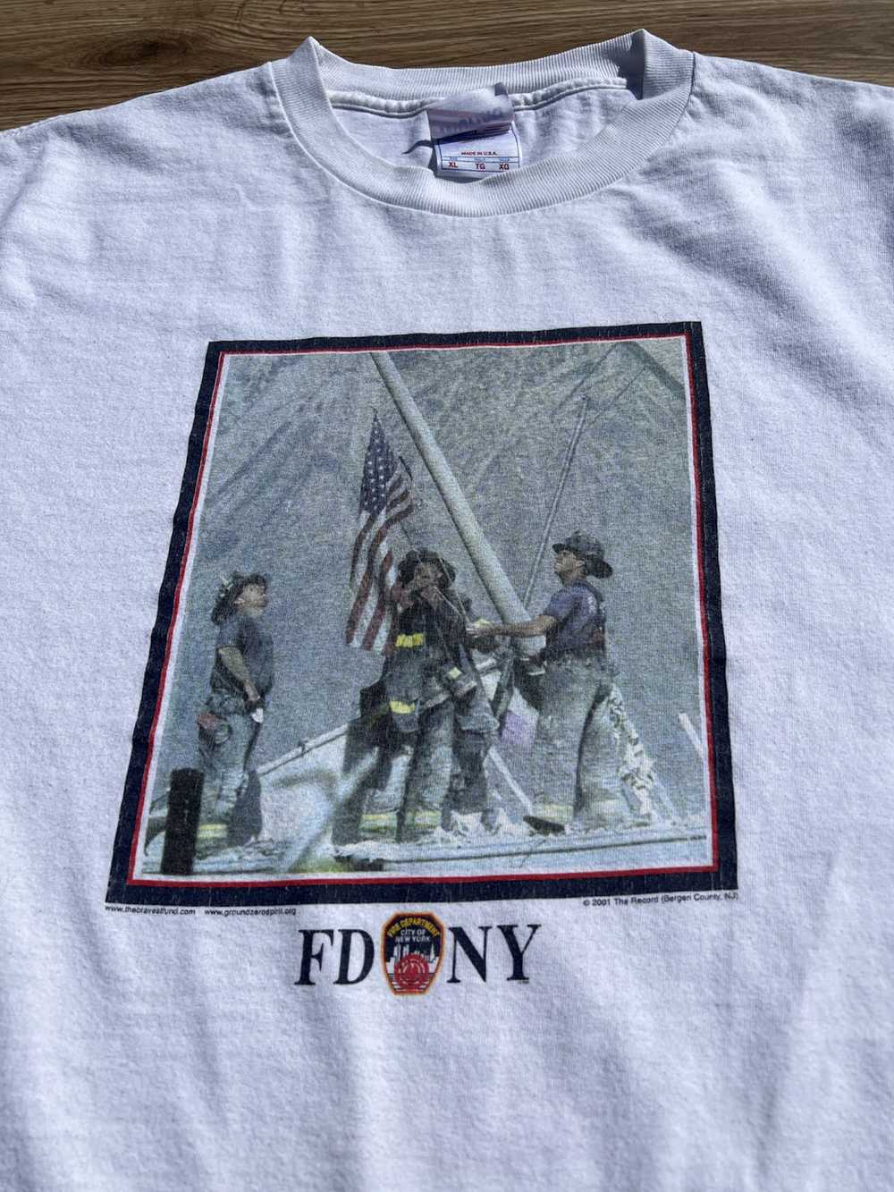 Vintage Vintage USA 9/11 Memorial Shirt - image 2