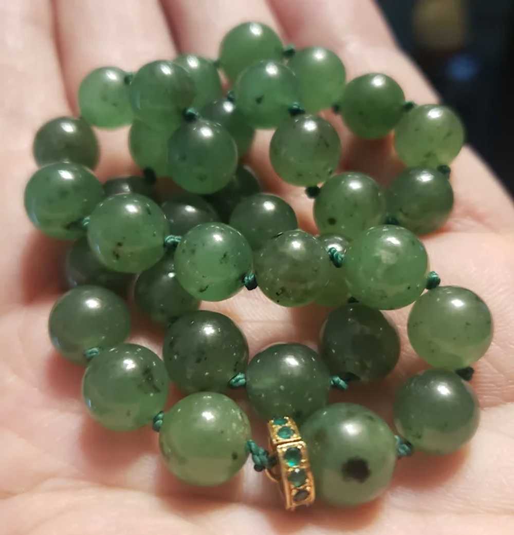 Beautiful 14k Gold Emerald Jade Bead Vintage Neck… - image 6