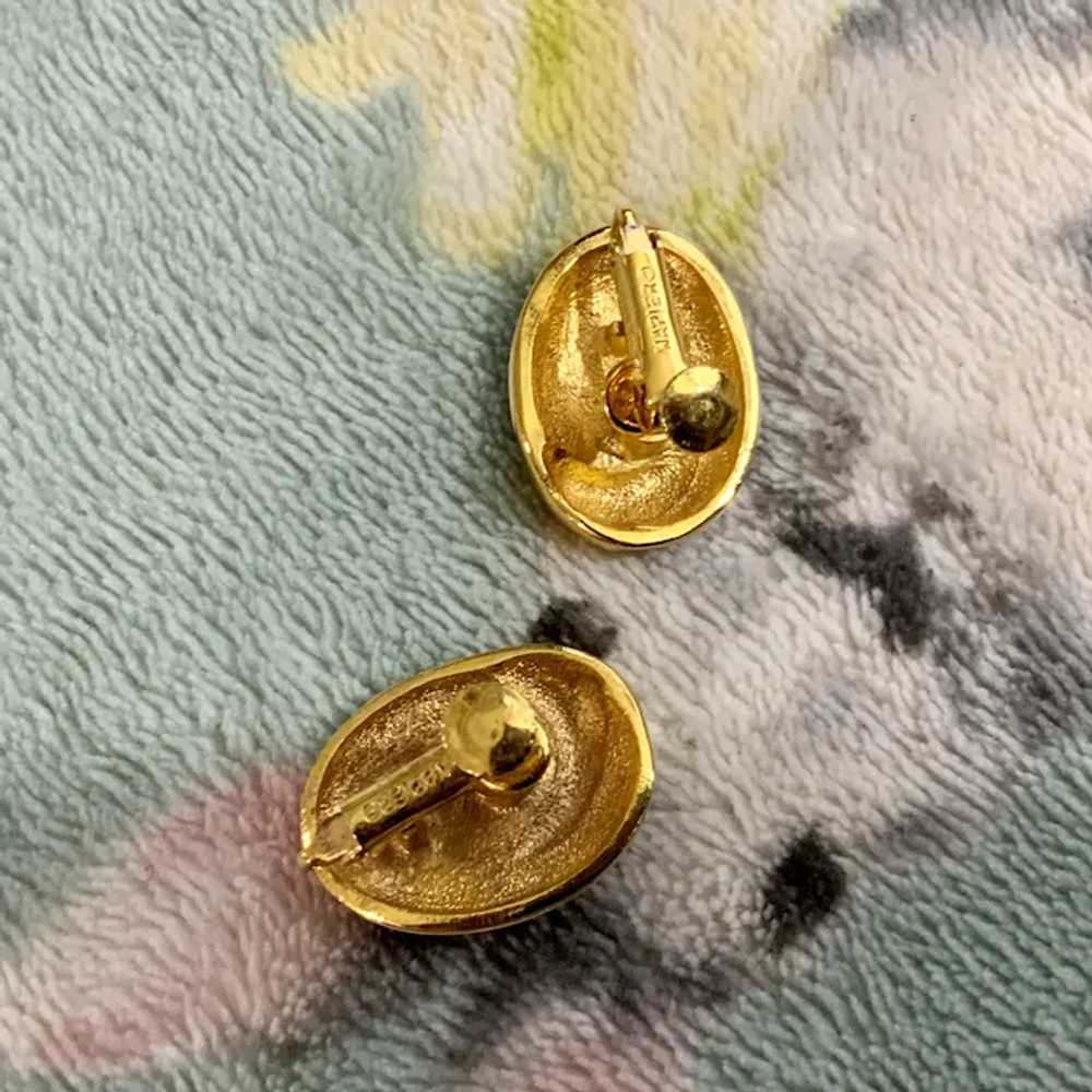 Vintage Napier Cream & Gold Tone Screw Back Earri… - image 2