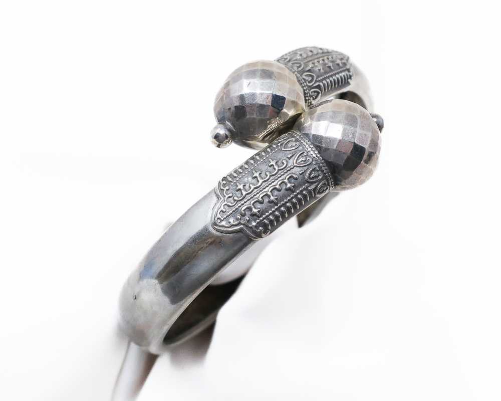 Victorian Silver Etruscan Revival Bangle - image 3