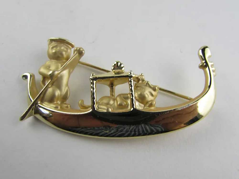 Signed Gold Tone Cat Gondola Pin - image 8