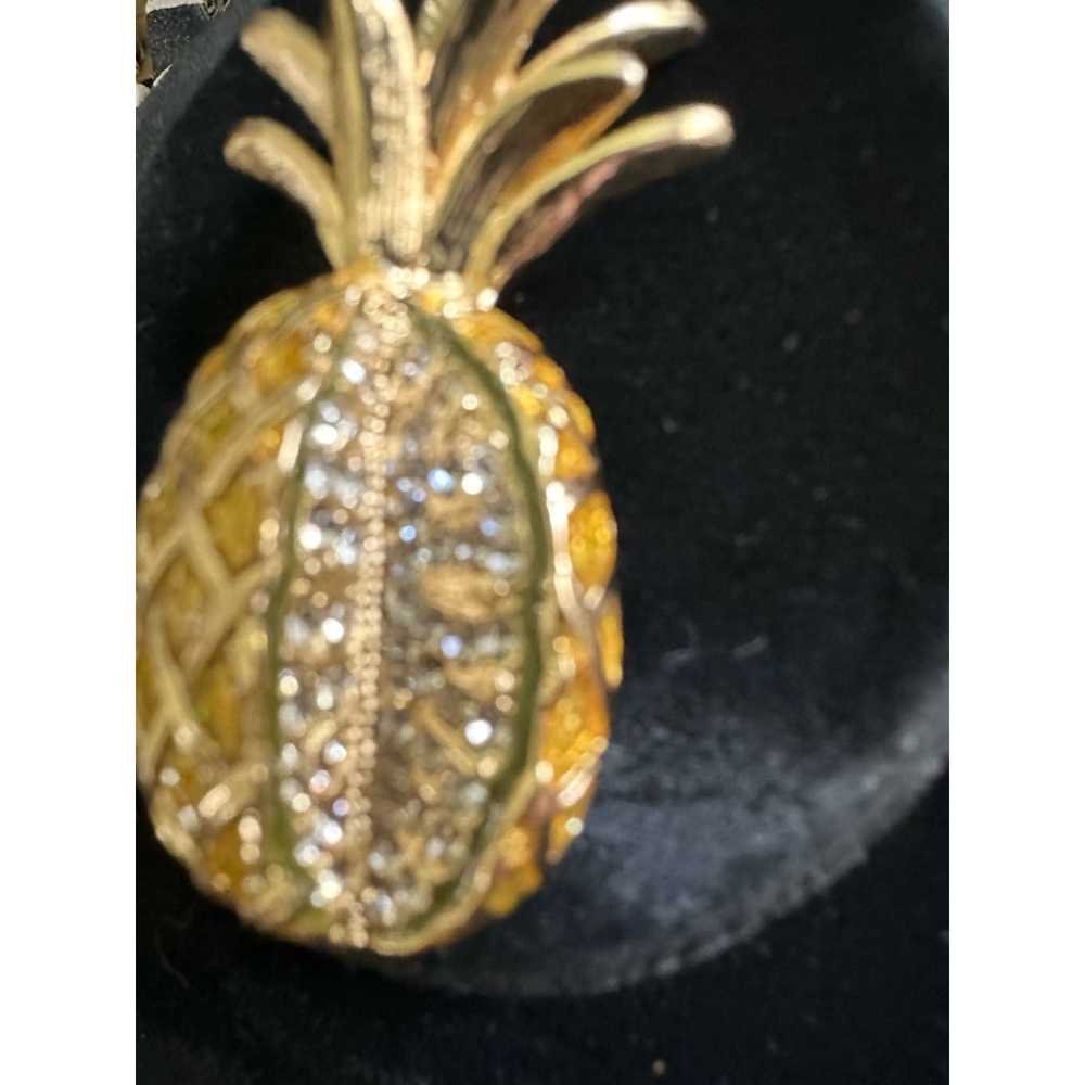 Nothing Vtg Gold Pineapple Brooch with Enamel and… - image 3