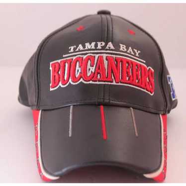 Reebok Reebok Leather Tampa Bay Buccaneers Adjust… - image 1