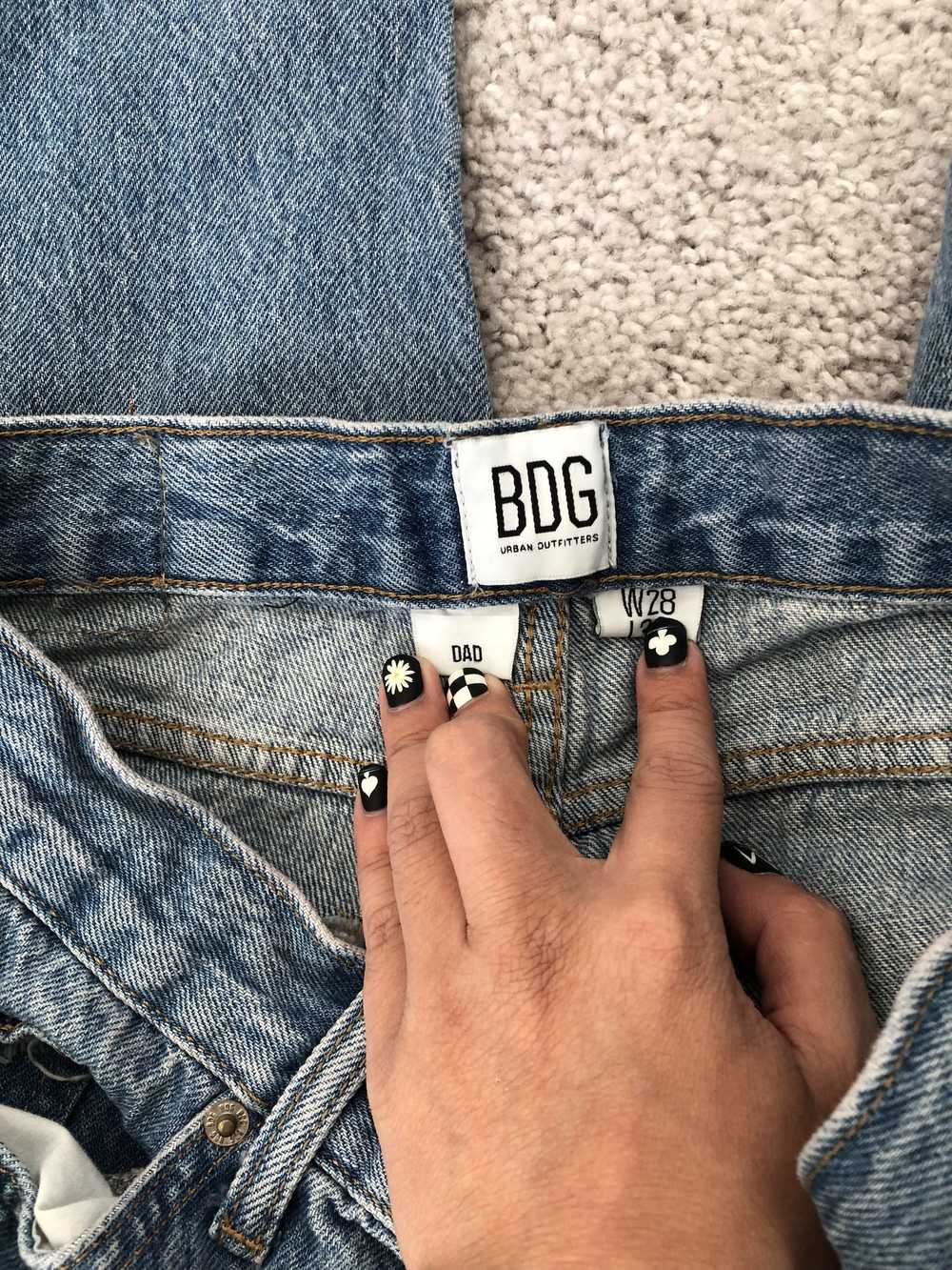 Bdg Destroyed dad jeans Sz 28 - image 6