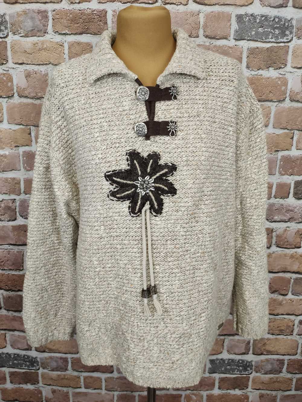 Folk × Vintage Bavarian Folk Sweater Pullover x W… - image 1