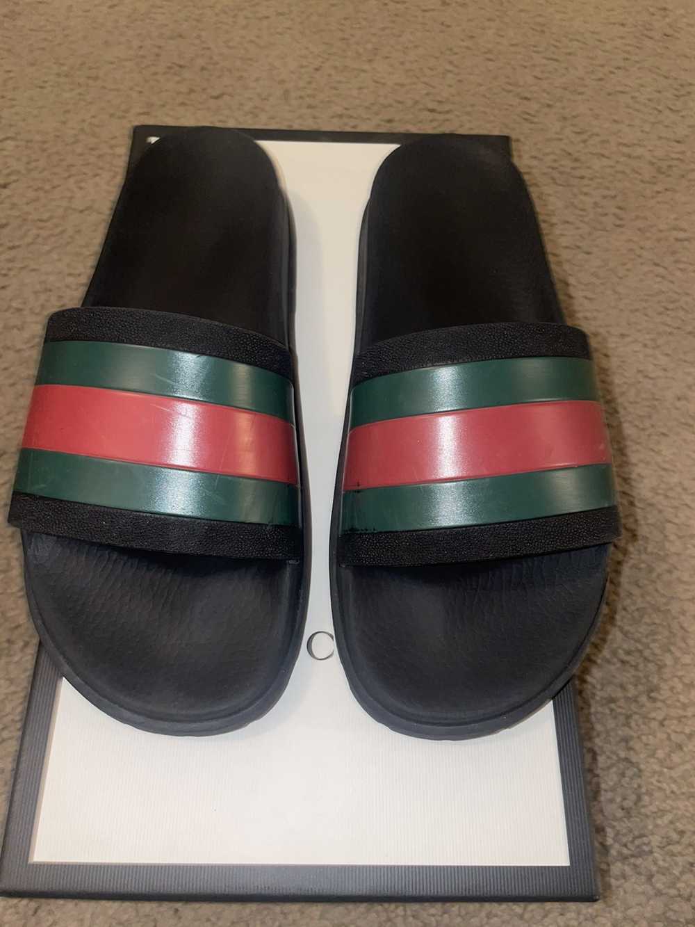 Gucci Gucci Web Slides - image 2