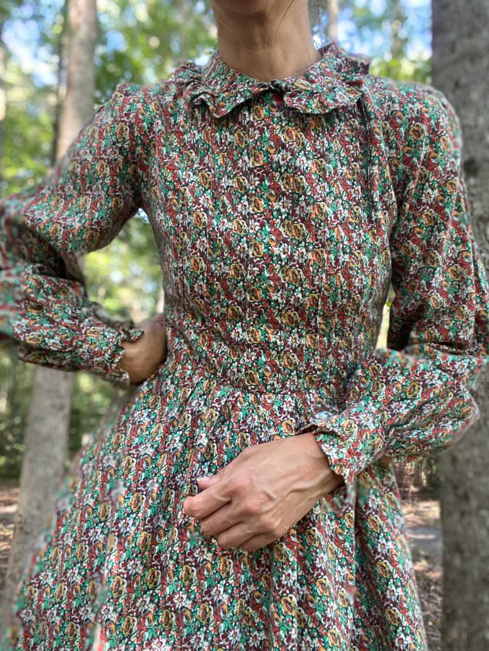 1970s Laura Ashley Cotton Flannel Prarie Dress - image 7