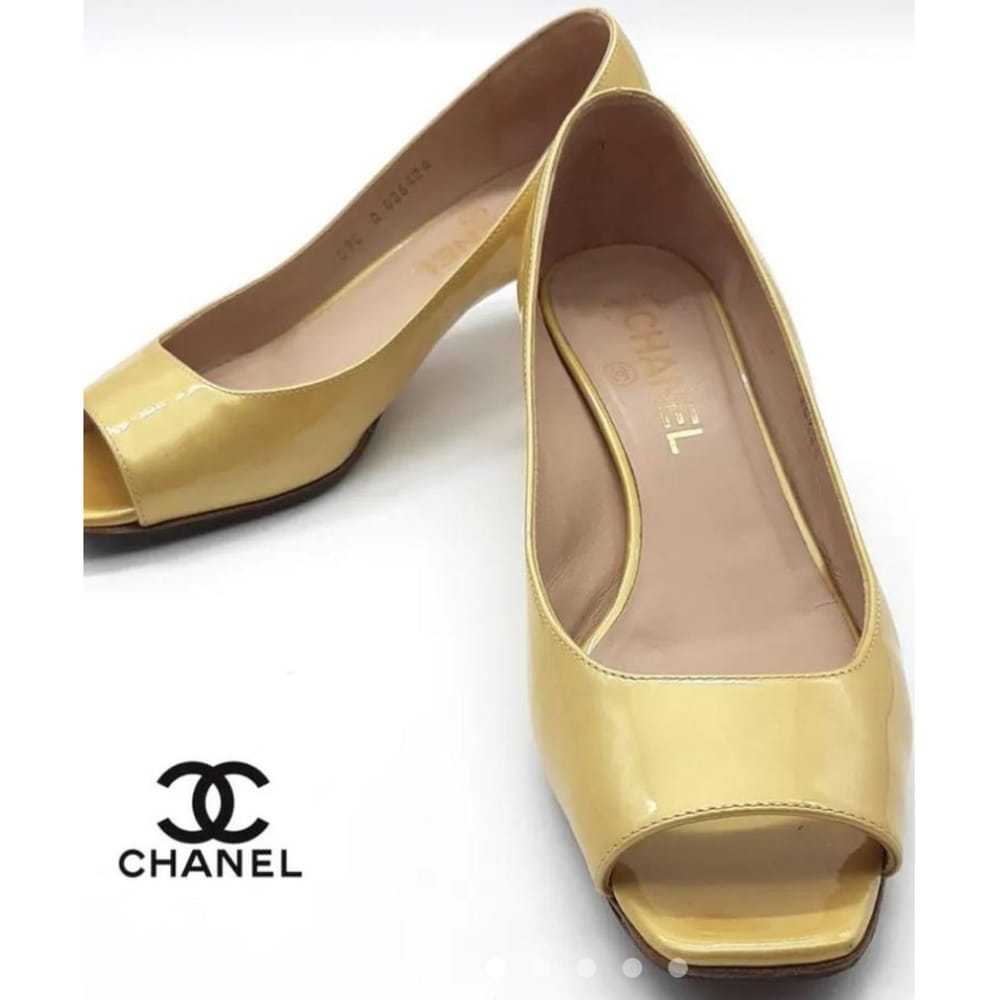 Chanel Patent leather heels - image 3