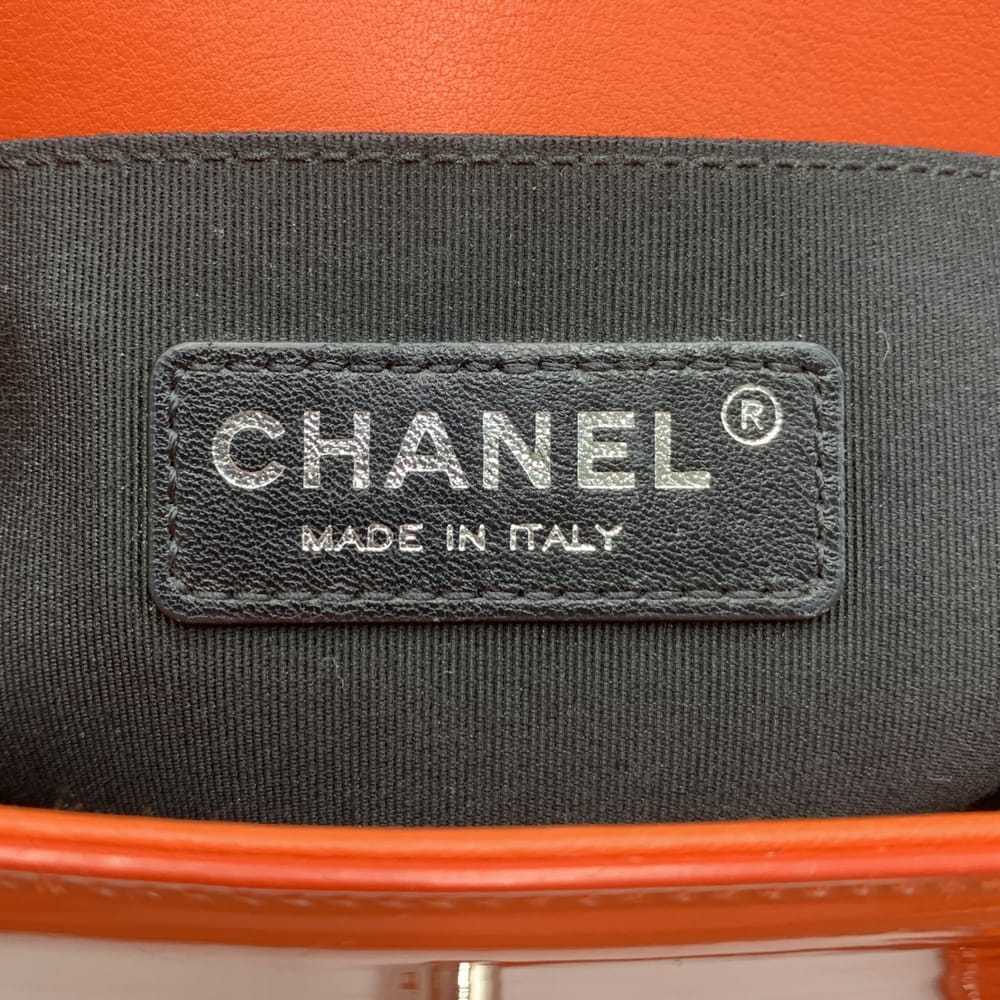 Chanel Boy patent leather crossbody bag - image 3