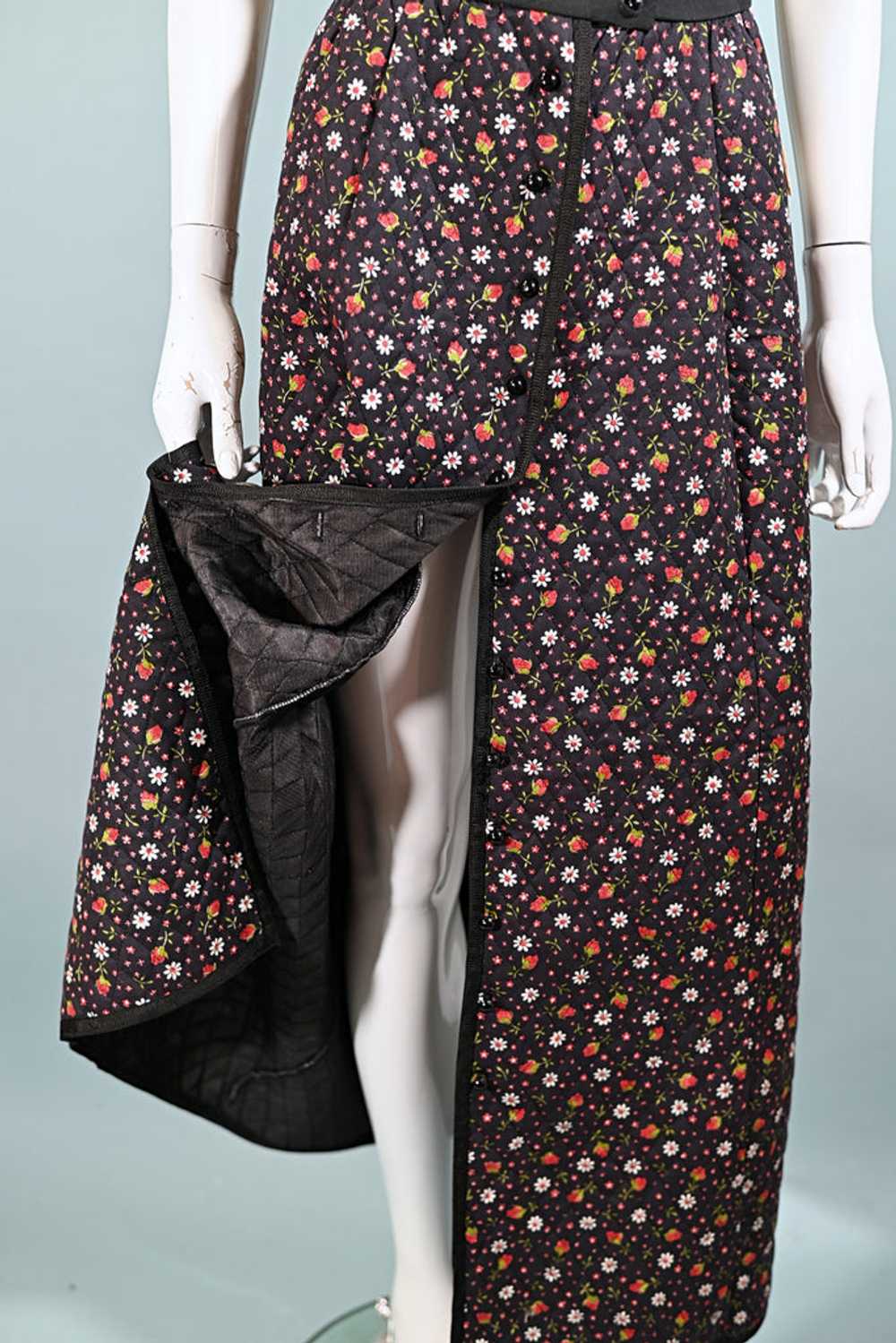 Vintage 60s/70s Quilted Floral Print Maxi Skirt, … - image 8
