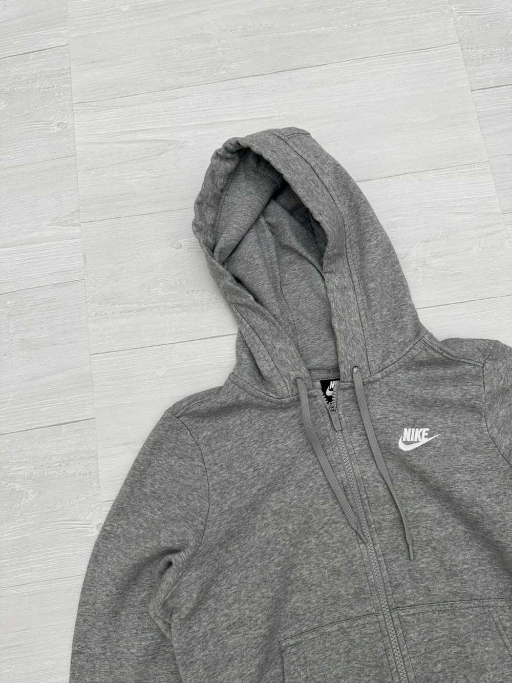 Nike Nike Sportsware Grey Swoosh Logo Hoodie Swoo… - image 2