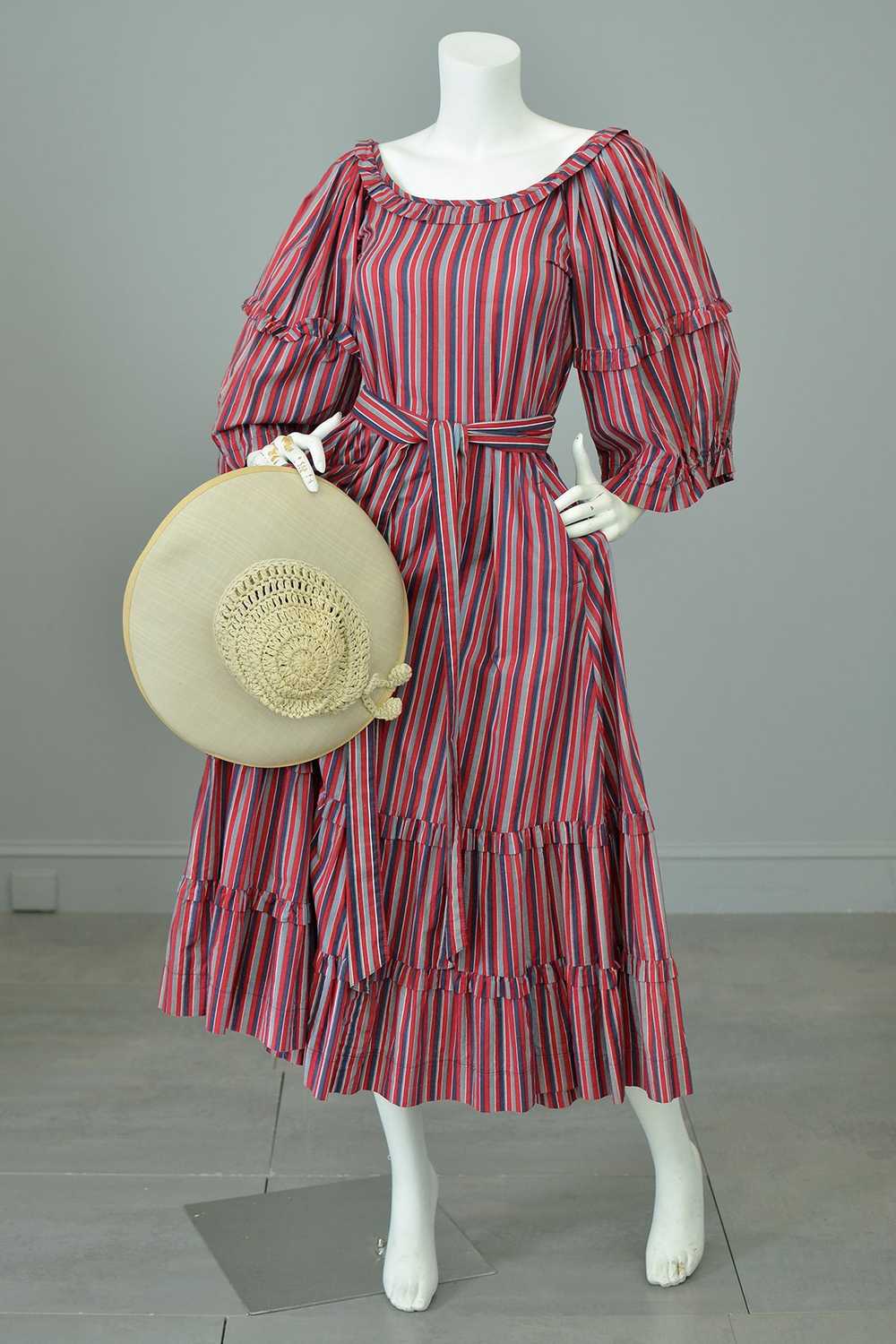 1980s Striped Cotton Peasant Dress with Puffy Bel… - image 9