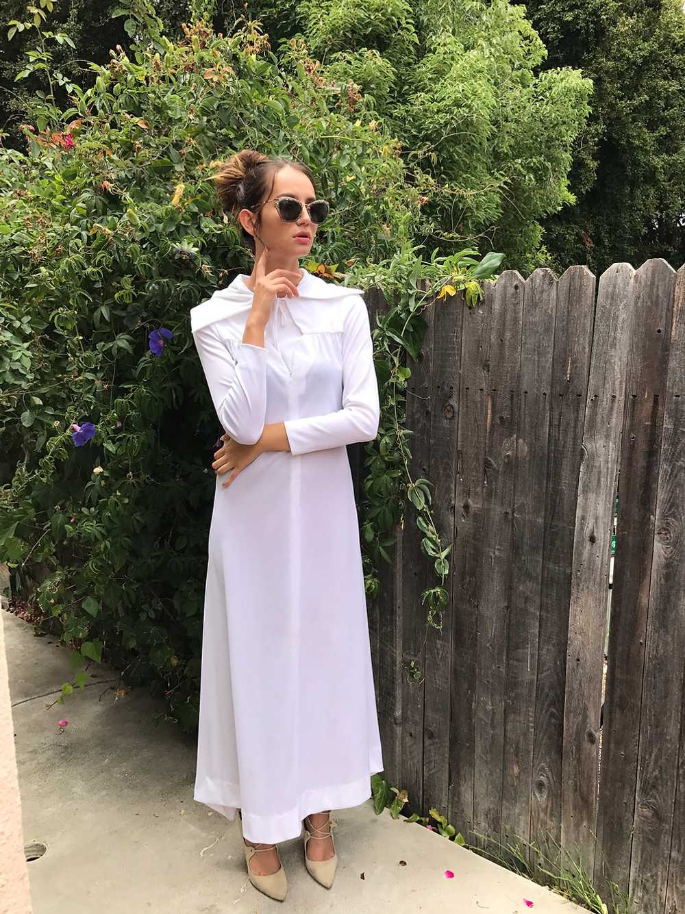 Hooded White Retro Maxi - image 1