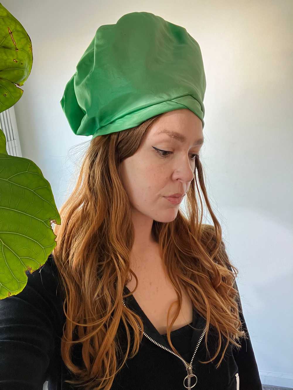 Vintage Saks Fifth Avenue Green Silk Hat - image 1