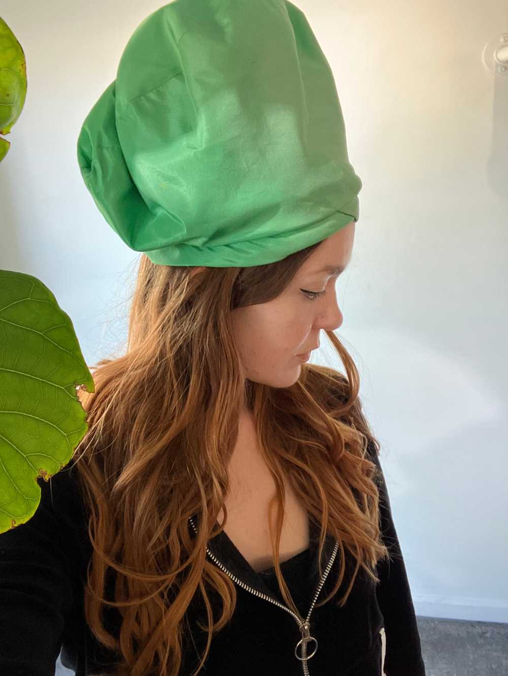 Vintage Saks Fifth Avenue Green Silk Hat - image 2