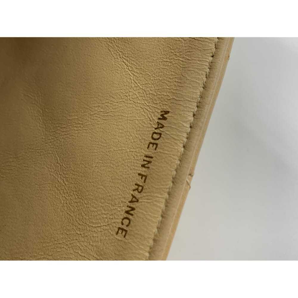 Chanel Diana leather crossbody bag - image 12