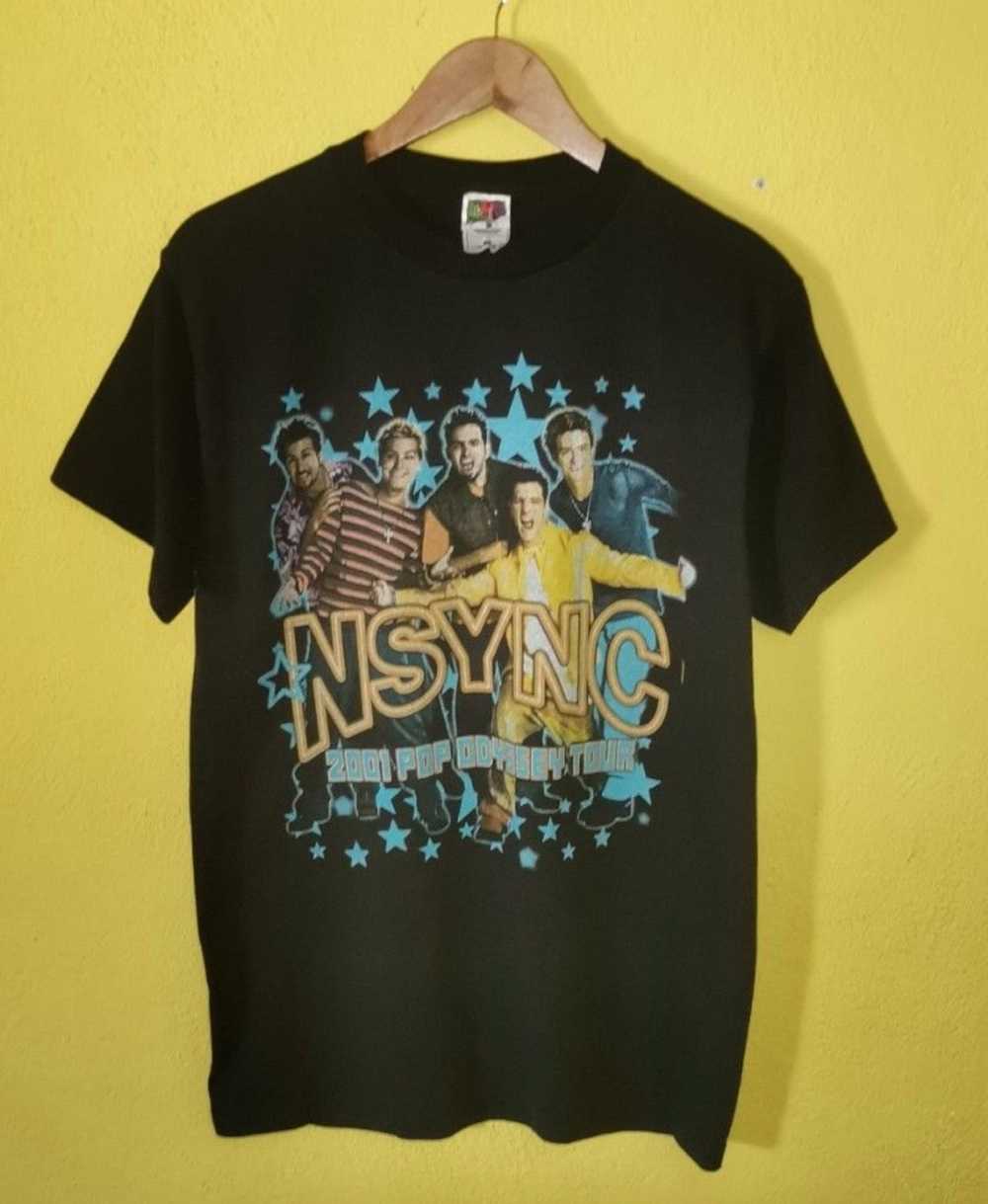 Band Tees × Vintage Tshirt NSYNC TOUR 2001 - image 1