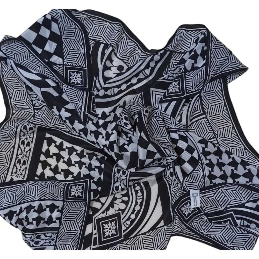 Designer CODELLO Black/White Baroque Scarf 35.5"/… - image 12