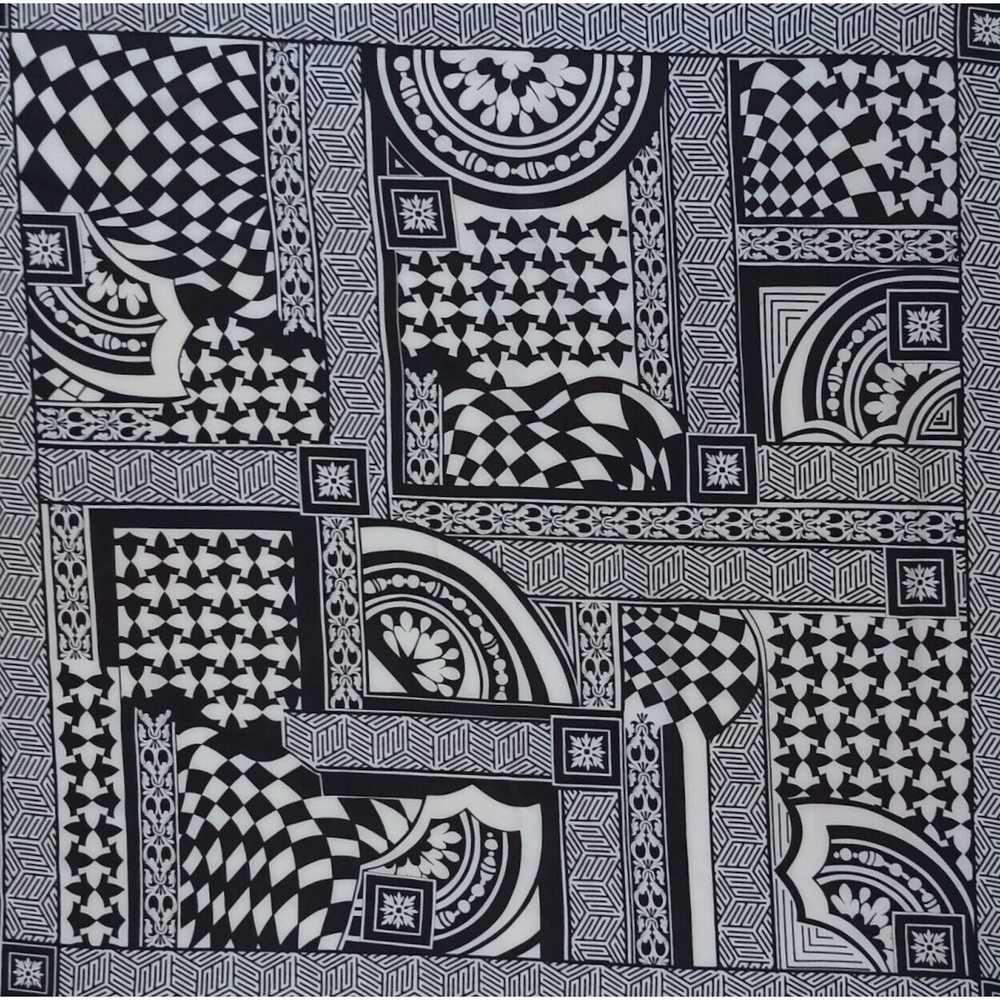 Designer CODELLO Black/White Baroque Scarf 35.5"/… - image 2