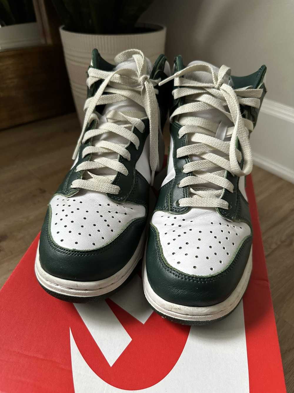 Nike Spartan Green Dunk High - image 3