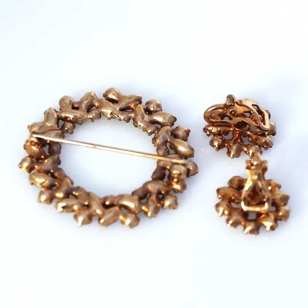 B David Brooch Pin and Clip On Earrings Set – Pin… - image 3