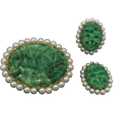 Napier Peking Jade Glass Fx Pearl Photo Brooch Ear