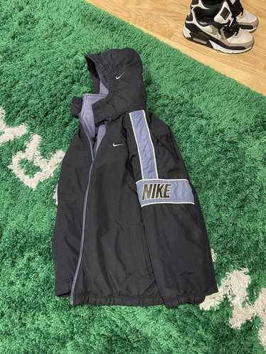 Nike × Streetwear × Vintage 90s NIKE puffer (reve… - image 1